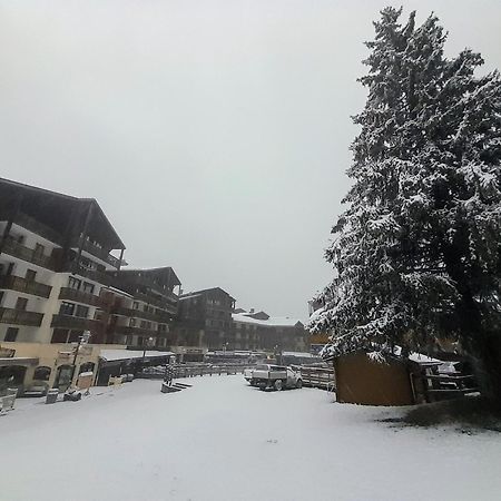 Magnifique studio au pied du télécabine d'Arrondaz et des pistes de ski Modane Extérieur photo